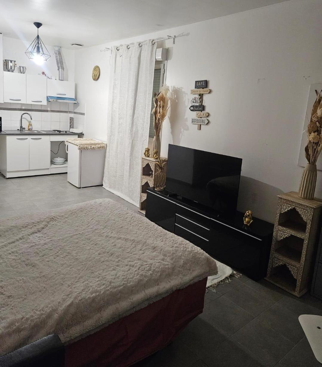 Studio A 2 Arret De Paris Pierrefitte-sur-Seine Exteriér fotografie